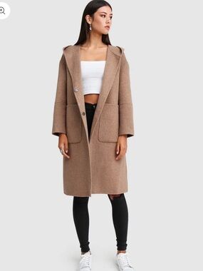 Women’s Hooded Long Trench Coat in Camel